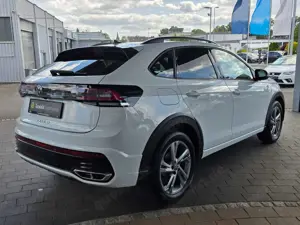 Volkswagen Taigo 1.5 TSI DSG R-Line MATRIX/RFK/ACC/IQ/GJR Bild 5