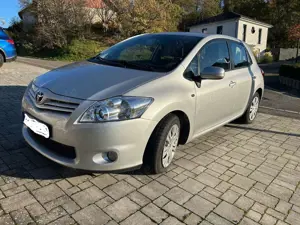 Toyota Auris Auris  5-Türer 1.6 Life+