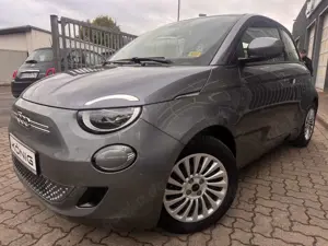 Fiat 500e 42 kWh Touch*Klimaaut.*Carplay