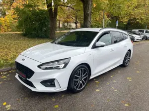 Ford Focus Turnier ST-Line Navi*Kamera*LED*ParkAssist