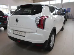 SsangYong Tivoli TIVOLI 4x4ALLRAD KLIMA TEMPOMAT PDC + KAMERA AHK Bild 4