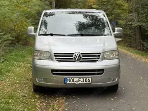 Volkswagen T5 Caravelle Kurz (5.Si.) Bild 4