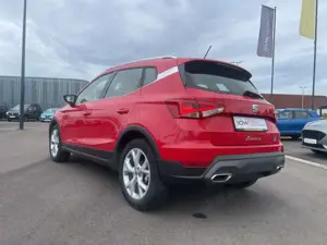 SEAT Arona FR TSI Navi SHZ LED Einparkhilfe Klima Navi Bild 3