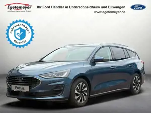 Ford Focus Turnier Titanium AUTOMATIK NAVI AHK BLIS