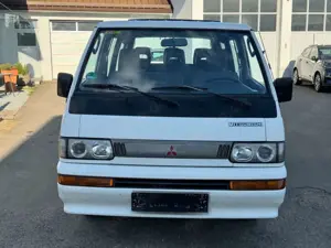 Mitsubishi L300 Bild 2