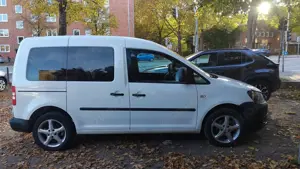 Volkswagen Caddy 1.6 TDI (5-Si.) Comfortline Edition Bild 4