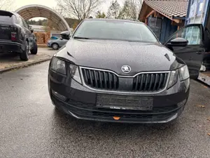 Skoda Octavia Combi Ambition Bild 3
