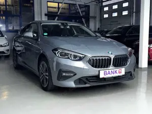 BMW 218 218 i Advantage Bild 3