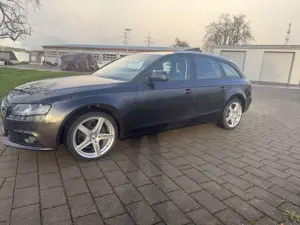 Audi A4 Bild 2
