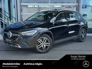 Mercedes-Benz GLA 200 GLA 200 d 4M Progressive AHK Memo LED Kam ElHeck