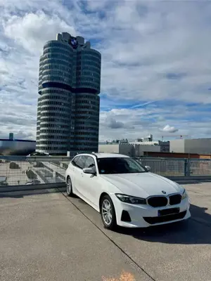 BMW 318 318i Touring AHK, Sitzheizung, BMW Fuhrpark