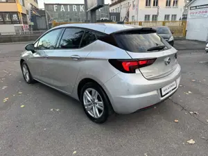 Opel Astra ON Start/Stop 1.6 TÜV und HU neu Bild 5