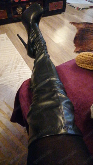 Damenrunde gesucht Bild 3 Damenrunde gesucht Bild 3