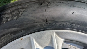 2 x Hankook Winter icept RS3 215 70R16 100T neuwertig + 2 weitere incl. Felgen