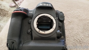 Nikon D4Teildefekt