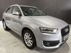 Audi Q3 1.4 TFSI*AHK*Xenon*Klimaaut.* Bild 3