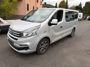 Fiat Talento Kombi L1H1 Family 9sitzer Navi AHK Bild 2