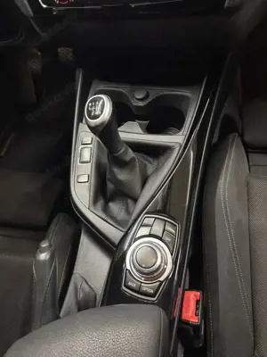 BMW 118 118 d Sport Line Bild 4