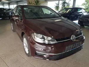 Volkswagen Golf 7 COMF. 8-fach-Alu Climatronic PDC vo+hi Tel.-Frei