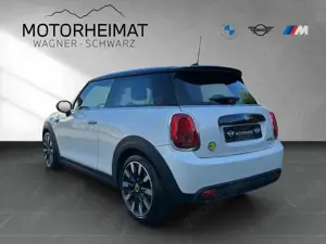 MINI Cooper SE Classic 17" Driving Assist Bild 5
