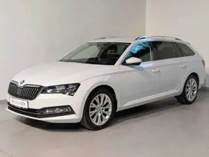 Skoda Superb 2.0TDI DSG Combi Style ACC*KAM*AHK*MEMO