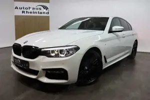 BMW 530 i Lim M Sport*HARMAN-KARDON*DISPLAYKEY*GRNAVI