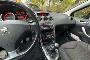 Peugeot 308 SW HDi FAP 150 Style Bild 5