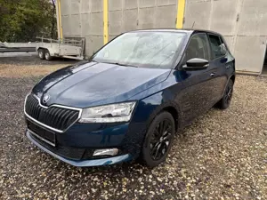 Skoda Fabia Style Automatik PDC Klimaaut. Sitzheizung S-Heft