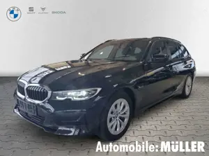 BMW 330 e Touring Navi Digitales Cockpit LED ACC      El.