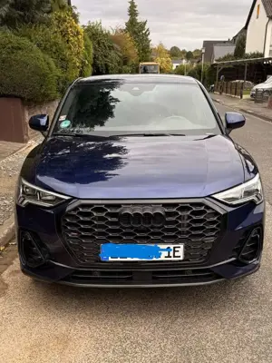Audi Q3 Q3 Sportback 45 TFSIe Sportback S tronic line Bild 4