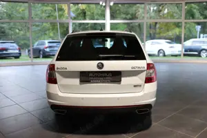 Skoda Octavia COMBI 2,0 TSI RS SCHALTER   CARPLAY Bild 5