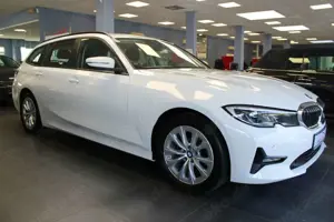 BMW 320 320d Touring xDrive Aut. Advantage