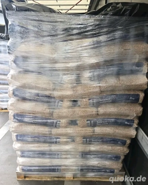Premium holzpellets fichte (enplus a1)   paletten-aktion   lieferung möglich