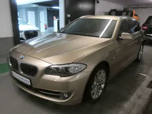 BMW 528 i Touring*Xenon*PDC*SHZ*