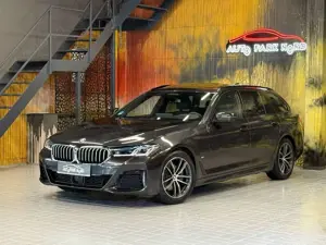 BMW 520 i Touring M Sport Aut. LASER~PANO~HEADUP~ACC