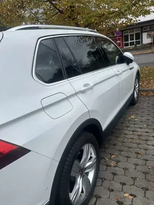 Volkswagen Tiguan Elegance 4Motion Bild 3