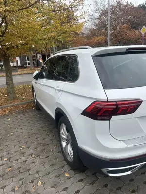 Volkswagen Tiguan Elegance 4Motion Bild 4