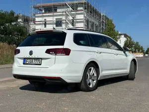 Volkswagen Passat Variant Passat Variant 2.0 TDI SCR Business Bild 3