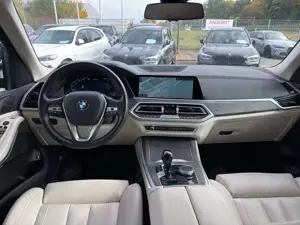 BMW X5 xDrive45e ACC Sitzklima Komfortsitze Laser Bild 2