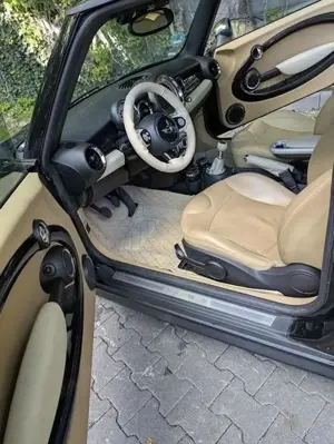 MINI Cooper Leder-Navi-Schiebedach-SH-Xenon- TÜV neu Bild 5