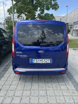 Ford Tourneo Connect LIMOUSINE Bild 3