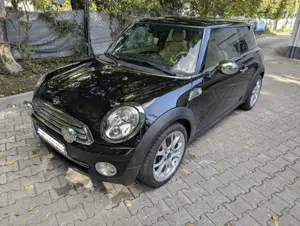 MINI Cooper Leder-Navi-Schiebedach-SH-Xenon- TÜV neu Bild 3