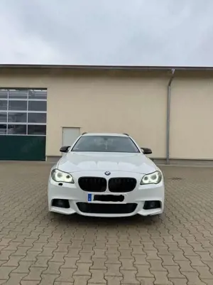 BMW 520 520d Touring Aut. Bild 3
