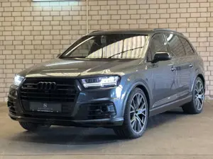 Audi SQ7 4.0 TDI quattro Matrix Panorama AHK 7 Sitze
