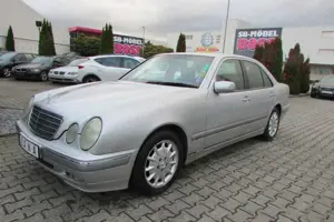 Mercedes-Benz E 200 E-Klasse CDI Elegance