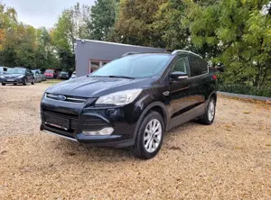 Ford Kuga Titanium Aut.*Navi*ParkAss.*Klima*LMF*Temp*