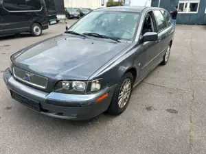 Volvo V40 1.8