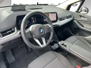 BMW 223 i xDrive Active Tourer Head-Up DAB LED WLAN Bild 4