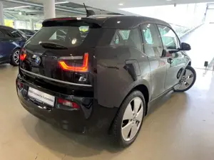 BMW i3 120Ah Navi LED Rückfahrkamera Tempomat Sitzhzg PDC Bild 5