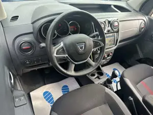 Dacia Dokker Stepway 1.3 1.Hand *NAVI*PDC*RFK* Bild 5